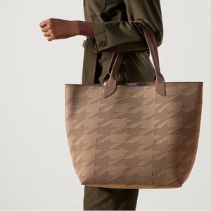 Rothys Dark Camel Houndstooth Lightweight Tote Collectors Edition